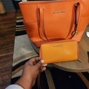 Michael Kors purse and wallet